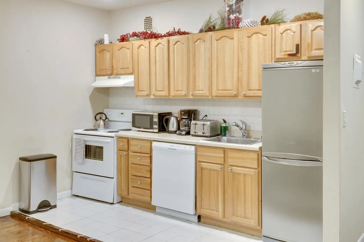 Four Bedroom Chelsea Apartment New York 0*,  ABD
